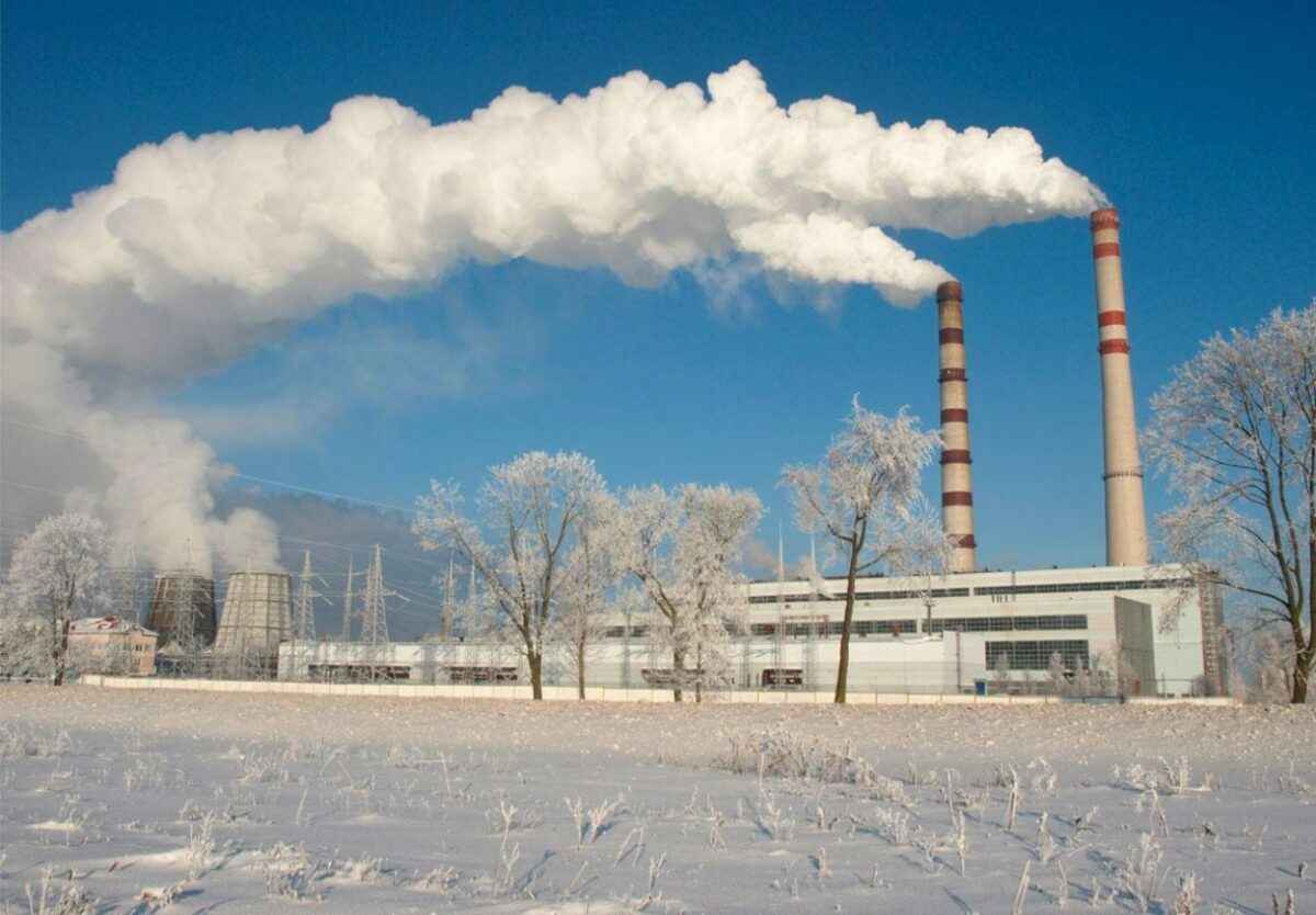 В Беларуси начали подготовку к экстремальным морозам. Температуру отопления повысили до кипятка