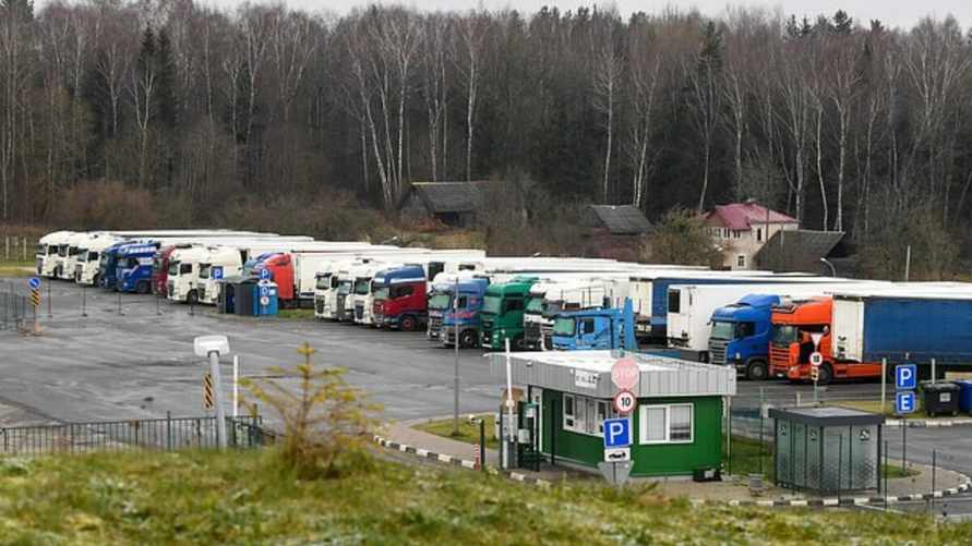 Сколько литовских фур выехало из Беларуси? В Вильнюсе назвали взаимоисключающие цифры