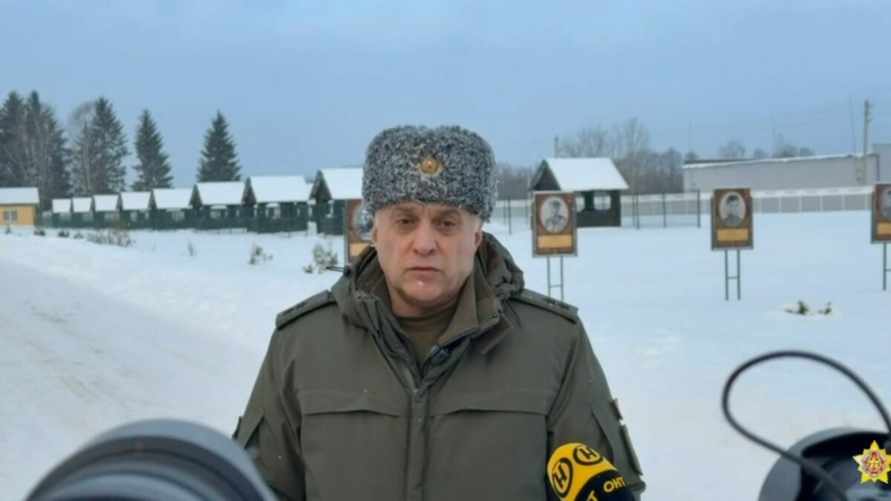 Лукашенко лично и внезапно привел механизированное соединение в боевую готовность - Вольфович