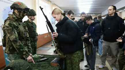 Во всех белорусских школах объявили урок об обязанности «в любую минуту» защищать Родину