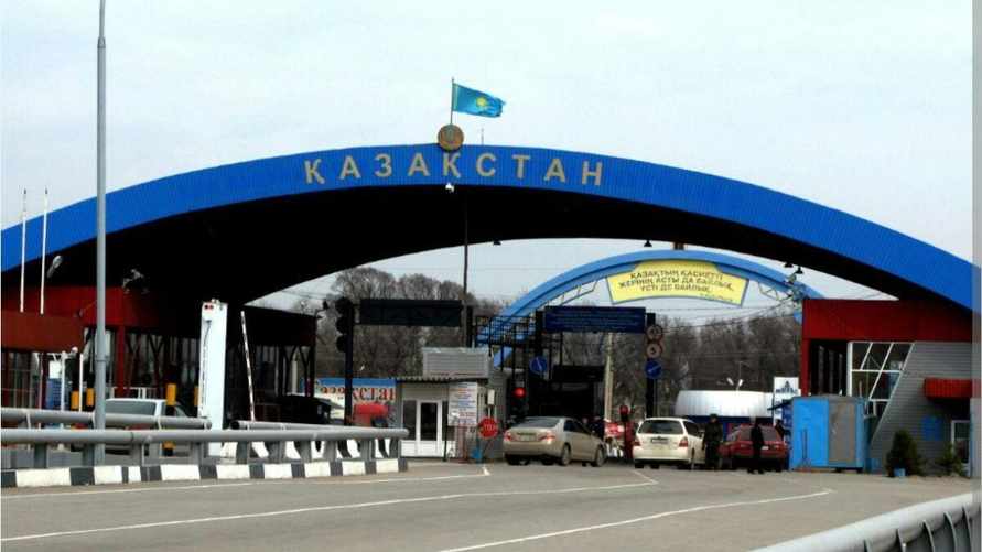 В Казахстане предложили удвоить пошлины на машины из Беларуси