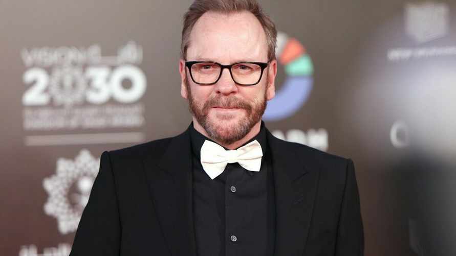 Голливудскую звезду Сазерленда арестовали за нападение на таксиста