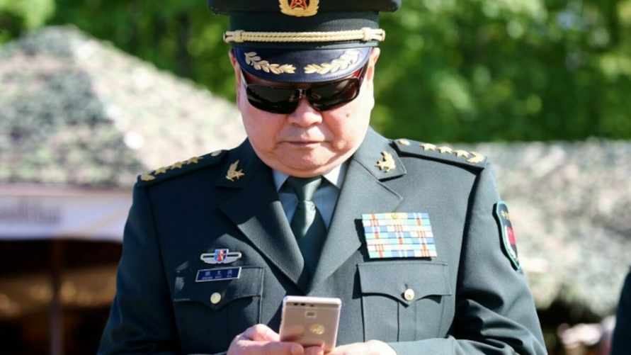 В Китае арестовали самого высокопоставленного генерала. Тысячи офицеров под подозрением