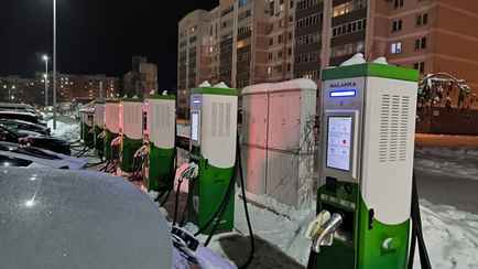 Белоруснефть пообещала установить в этом году 330 новых зарядок для электромобилей. Сколько «супербыстрых»?