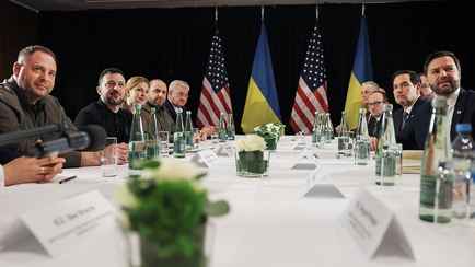 Украина, Россия и США назначили дату первой трёхсторонней встречи