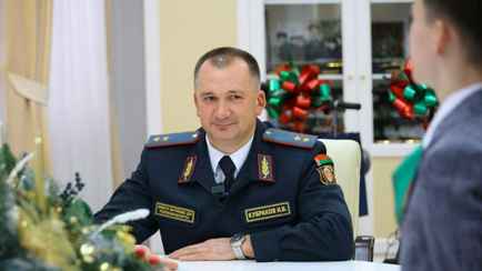 Кубраков приказал вовлечь одну категорию белорусов в общественно полезную работу