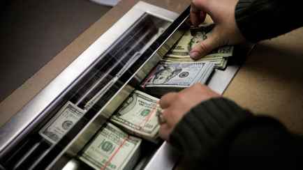 В ЕАБР объяснили, почему верят в рост белорусской экономики и курса доллара в 2026 году