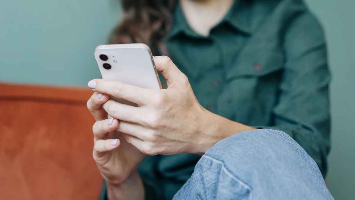 МВД разослало белорусам СМС — «Под угрозой обыска!»