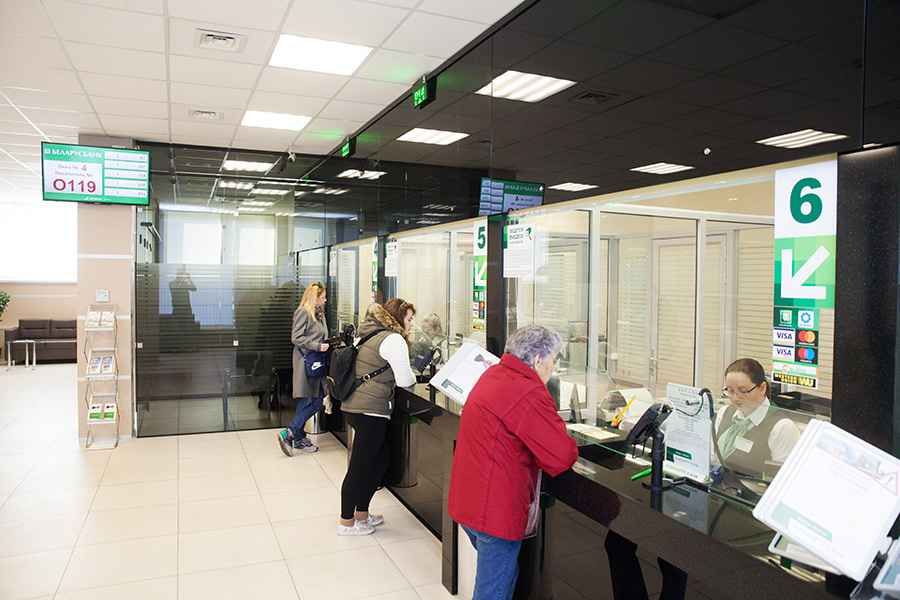 Белорусские банки с 1 июля начнут следить за «поведением» клиентов. Кому-то даже запретят переводы