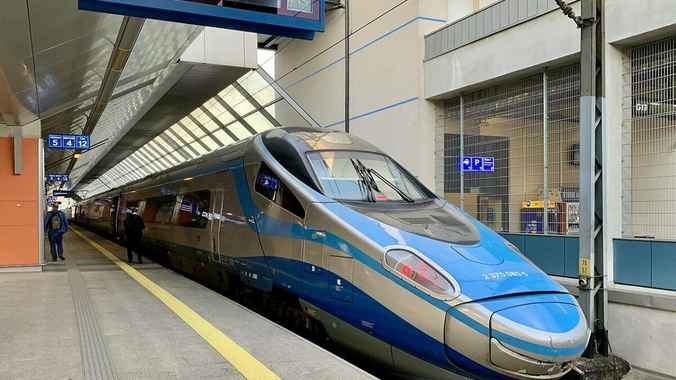 Польша опровергла запуск пассажирских поездов в Беларусь с 1 апреля. Когда возможен?