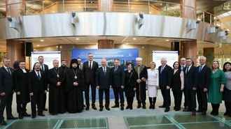 Депутаты собрали в Минске представителей всех религий Беларуси и призвали улучшить демографию