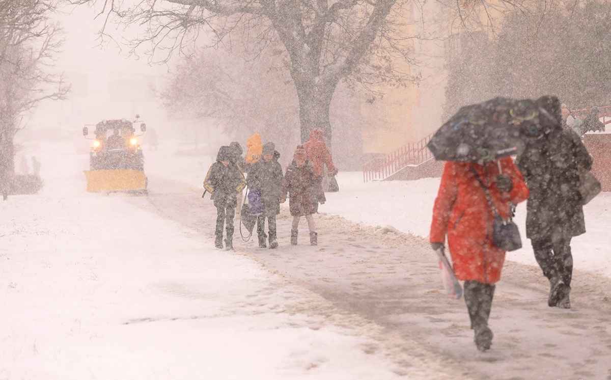 Циклон из Германии несёт в Беларусь «снежные заряды». Когда +5°C сменится -19°C