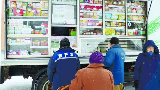 Могут ли белорусы заказать в продуктовой автолавке стройматериалы? В Белкоопсоюзе показали на примере