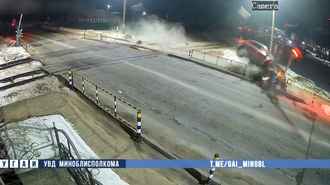 В Молодечно водитель протаранил железнодорожный переезд