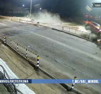 В Молодечно водитель протаранил железнодорожный переезд