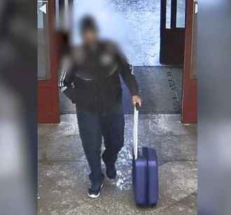 ОМОН задержал гомельчанина, продававшего белорусские визы по 300$