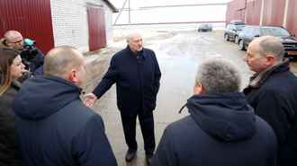 Лукашенко предложил построить новую железную дорогу из Минска