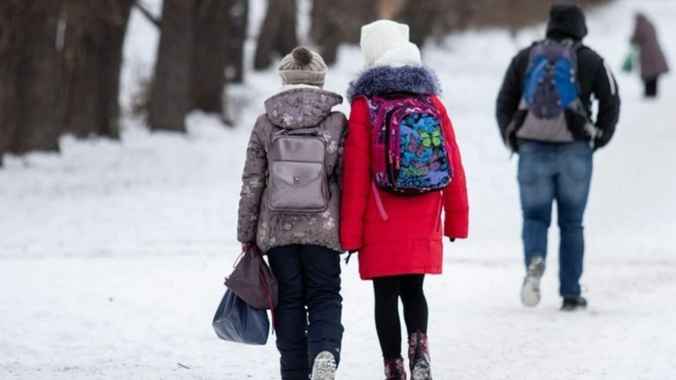 В Беларуси не пошли в школы более половины детей. А что будет во вторник?