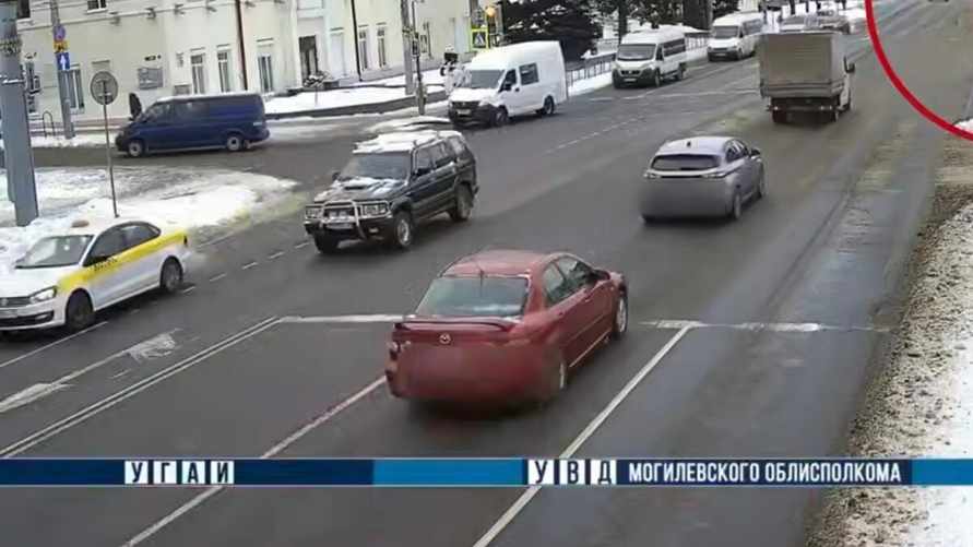 В Могилеве ГАИ показала, за что оштрафовала трёх водителей за считанные секунды