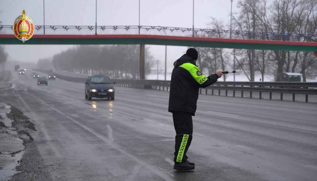 "Стрела" поехала в две области Беларуси. За кем будут следить негласно