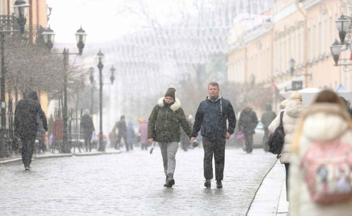 Минздрав попросил белорусов не держать руки в карманах