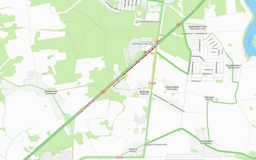 На трассе М1 под Минском трёхкилометровая пробка из-за нескольких ДТП