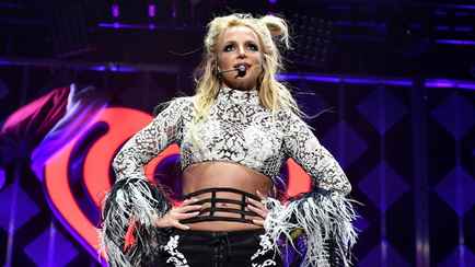 Бритни Спирс продала права на все свои песни за 200 млн долларов