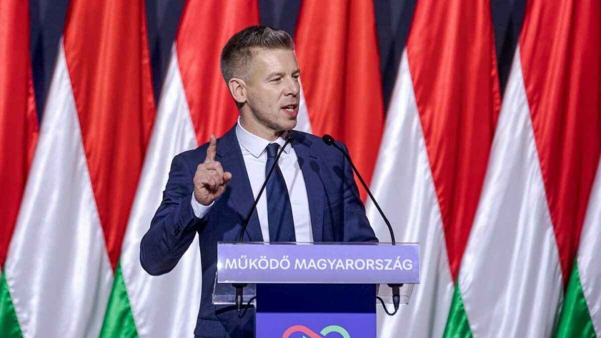 Венгерская оппозиция обвинила Орбана в запугивании избирателей Украиной - "Психологический террор"