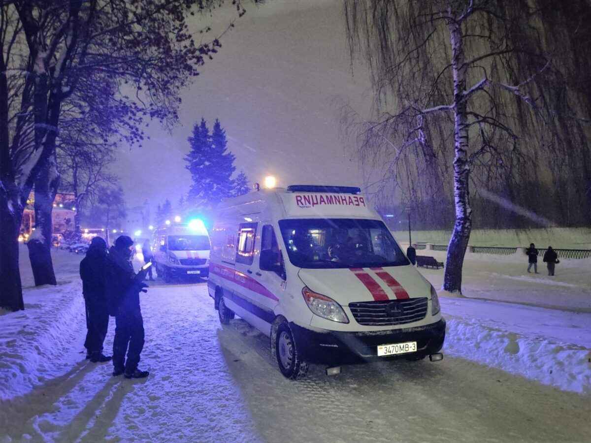 Минздрав перевел медиков на четырехдневный режим готовности к ЧП