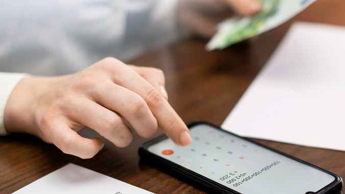 Один из банков предупредил белорусов о 5 днях проблем с погашением кредитов