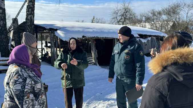 МЧС отправилось в рейды и попросило готовить «тревожные чемоданчики». Под угрозой – 60 районов Беларуси