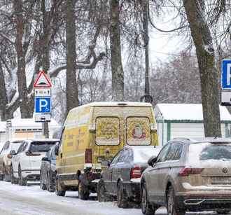 Платным парковкам Минска урезали график