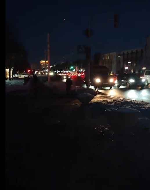 В Минске стали позже включать освещение. Жители назвали время, когда можно совсем отключать