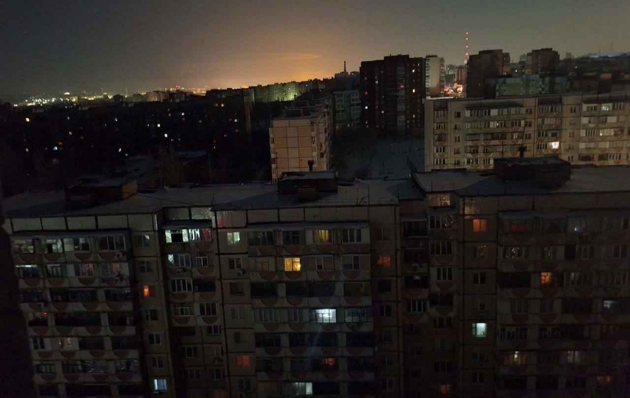 Российский Белгород после ракетного удара остался без света и отопления