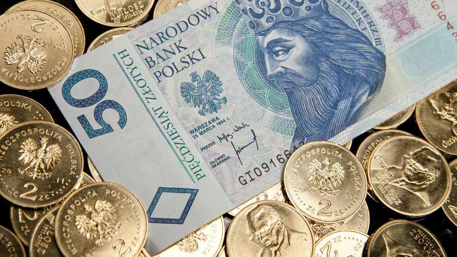 Сколько зарабатывают поляки? В Польше раскрыли реальные цифры