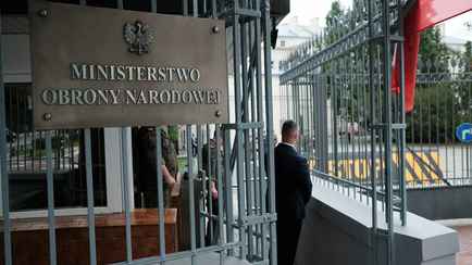 В Польше сотрудника Минобороны задержали за работу на разведку Беларуси и России