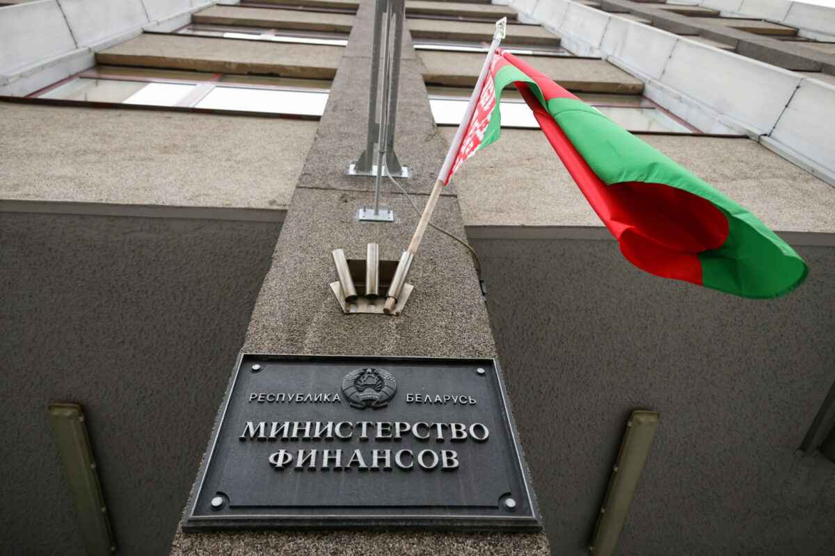 Минфин Беларуси объявил о росте доверия после отмены санкций США