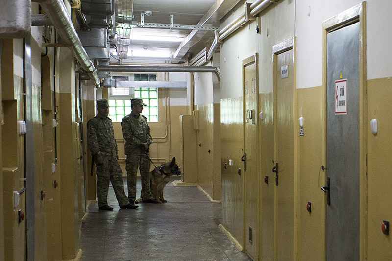 Лукашенко помиловал 18 человек. Из них 15 были осуждены по экстремистским статьям