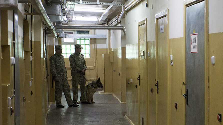 Лукашенко помиловал 18 человек. Из них 15 были осуждены по экстремистским статьям