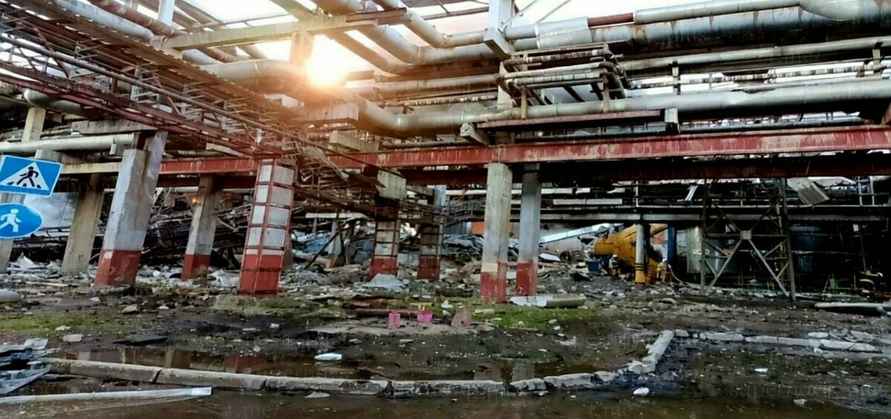 В России взорвался нефтехимический завод