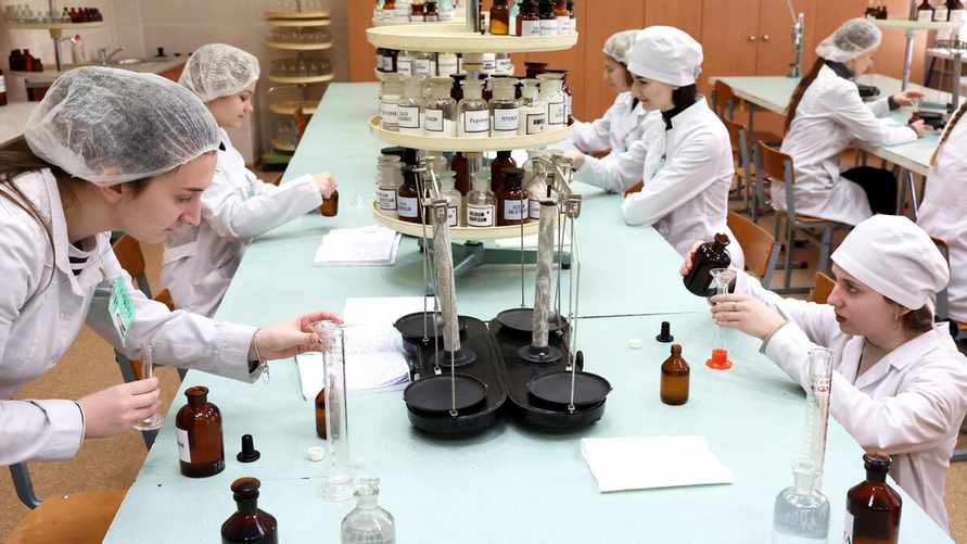 В Минздраве Беларуси ответили на претензии из-за сокращения платных мест в медвузах