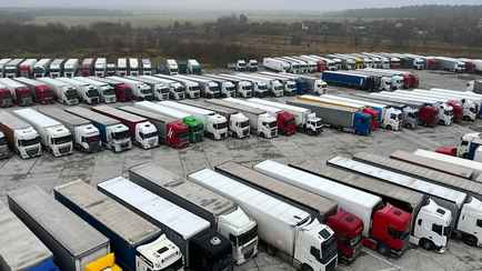 Литовские компании отказались платить по 120 евро/сутки за застрявшие в Беларуси фуры