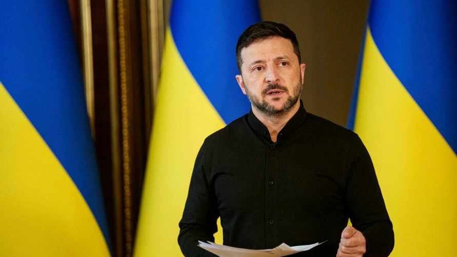 Россия дала Украине 2 месяца на вывод войск с Донбасса - Зеленский