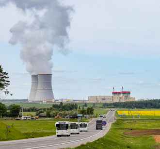 На БелАЭС отработали борьбу с радиационным загрязнением. Но не своим