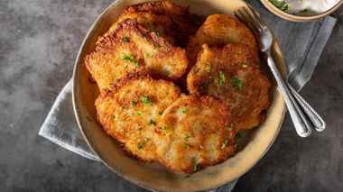 МАРТ предупредил белорусского блогера за сравнение кафе и ресторана. Причем тут драники?