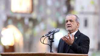 Президент Ирана заявил, что уважает суверенитет стран, которые бомбит