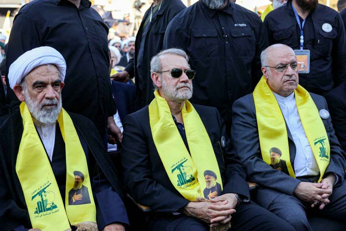 Иран признал гибель Лариджани, «фактического главы» страны