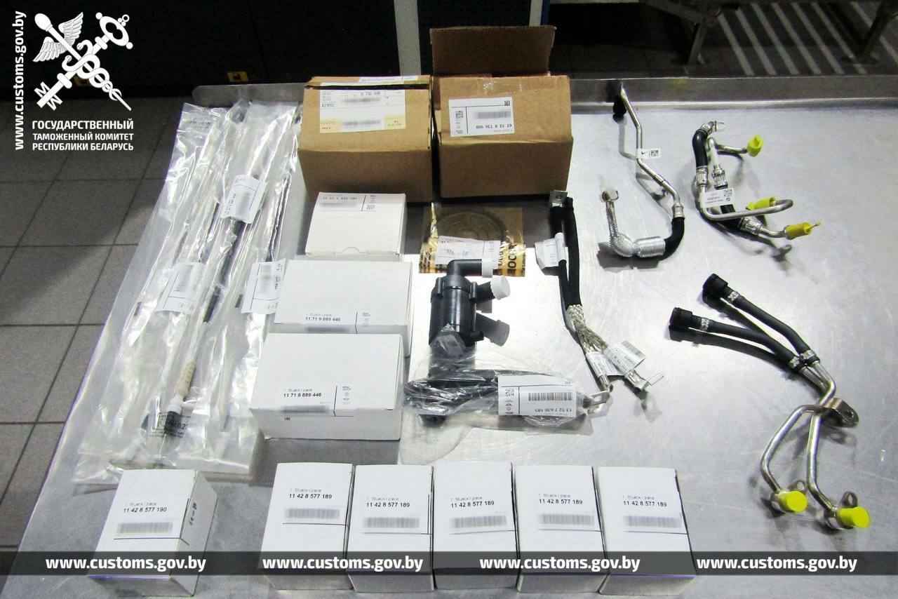 Таможня на примере показала белорусам, когда может забрать автомобиль на границе