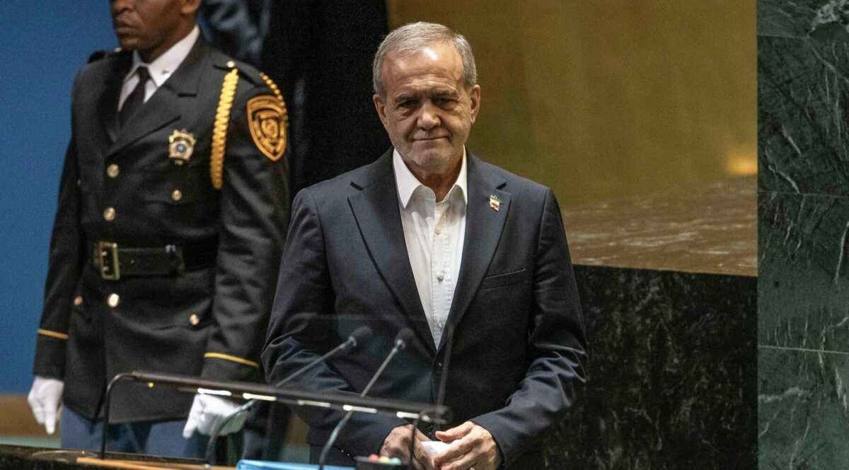 Президент Ирана после невыполненного обещания предупредил соседние страны о новых ударах