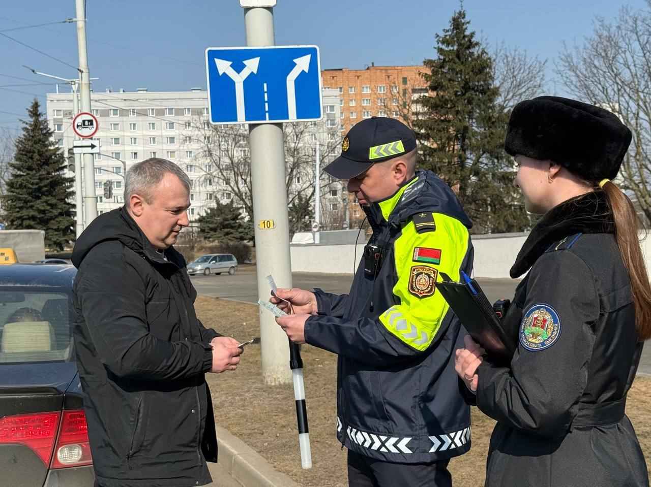 На белорусские дороги в рейды вместе с ГАИ вышли сотрудники ОПИ. Кому приготовиться?